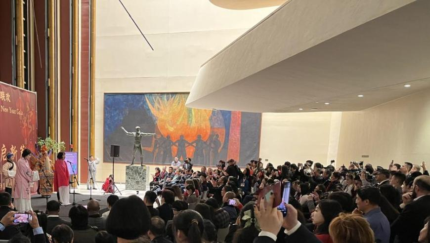 香港彩2025年039玄机图,王者荣耀全新英雄团,创新典义解读_破例版V11.95